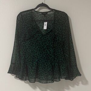 Chic Green Sheer Patterned Women's Top